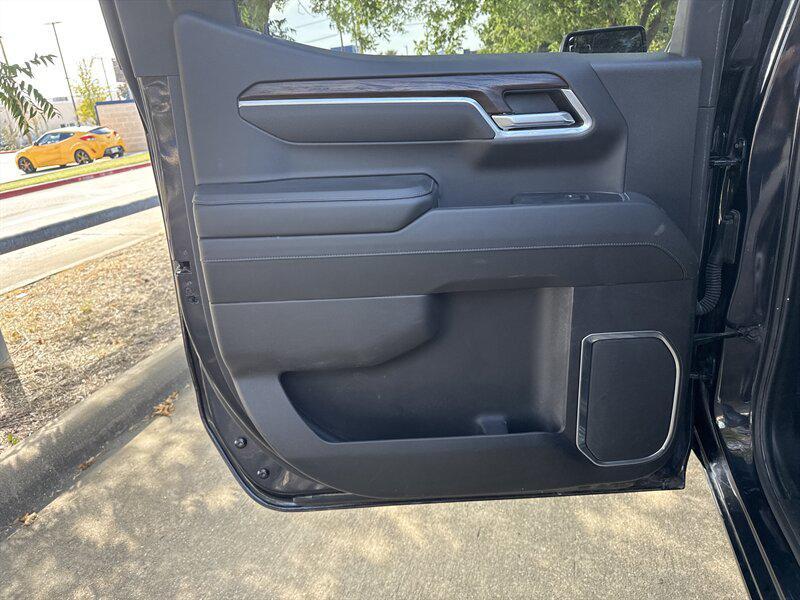 used 2025 GMC Sierra 1500 car, priced at $42,888