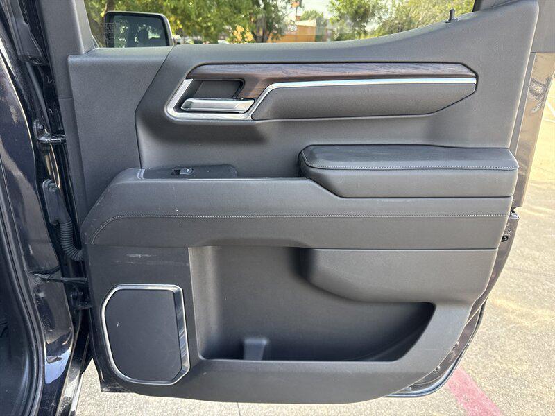 used 2025 GMC Sierra 1500 car, priced at $42,888