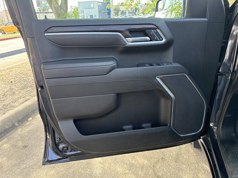 used 2025 GMC Sierra 1500 car, priced at $42,888