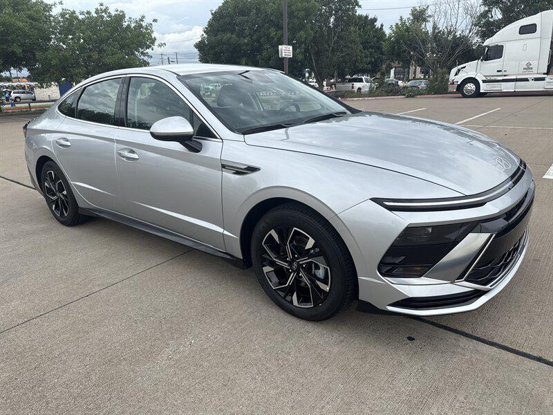 used 2025 Hyundai Sonata car, priced at $23,888