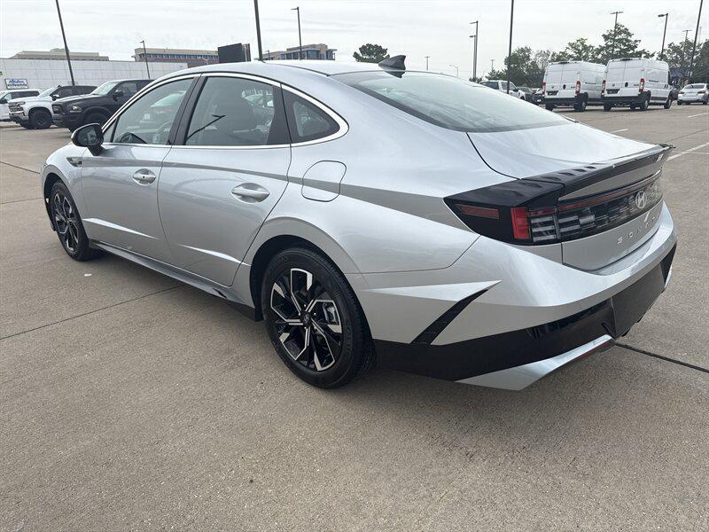 used 2025 Hyundai Sonata car, priced at $23,888
