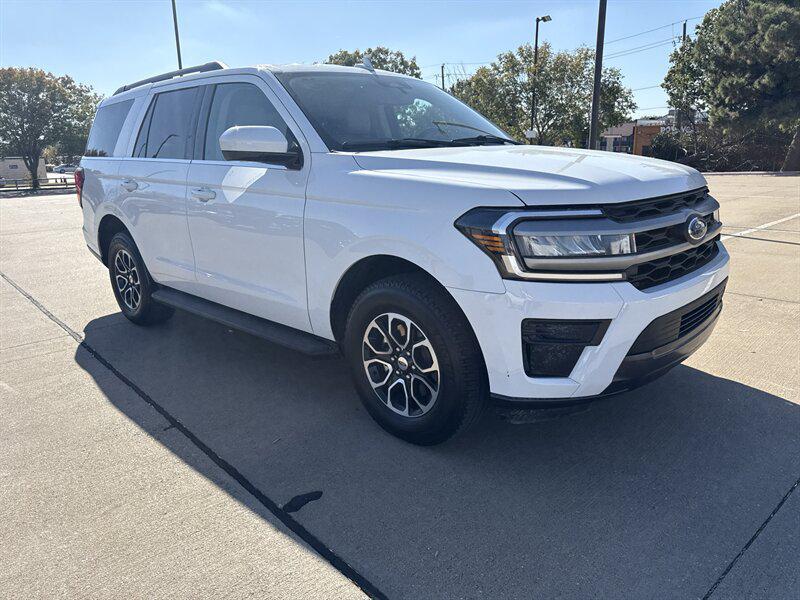 used 2024 Ford Expedition car, priced at $43,888