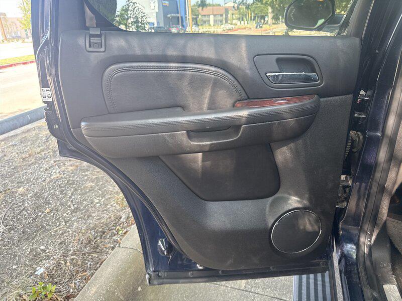 used 2008 Cadillac Escalade car, priced at $6,889