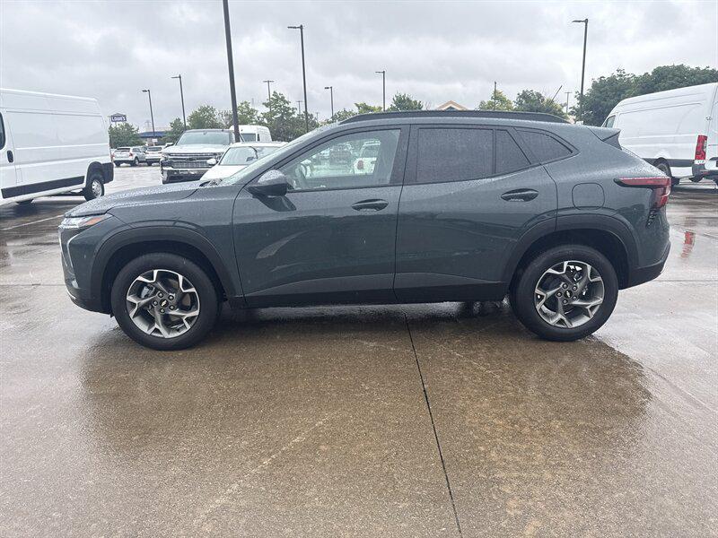 used 2025 Chevrolet Trax car, priced at $22,888