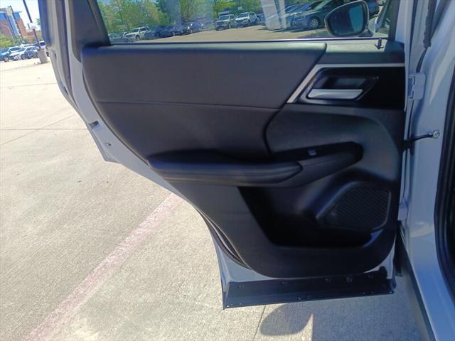 used 2024 Mitsubishi Outlander car, priced at $27,888