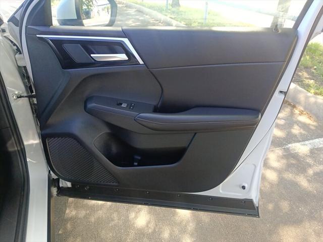 used 2024 Mitsubishi Outlander car, priced at $27,888