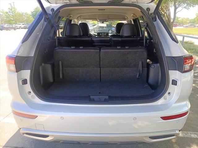 used 2024 Mitsubishi Outlander car, priced at $27,888