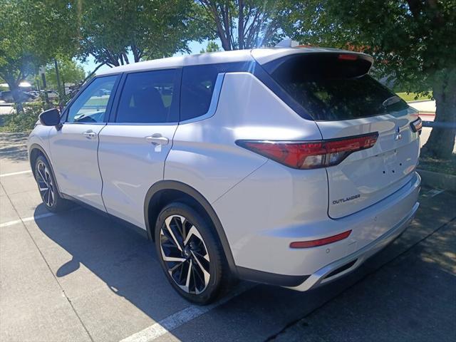 used 2024 Mitsubishi Outlander car, priced at $27,888