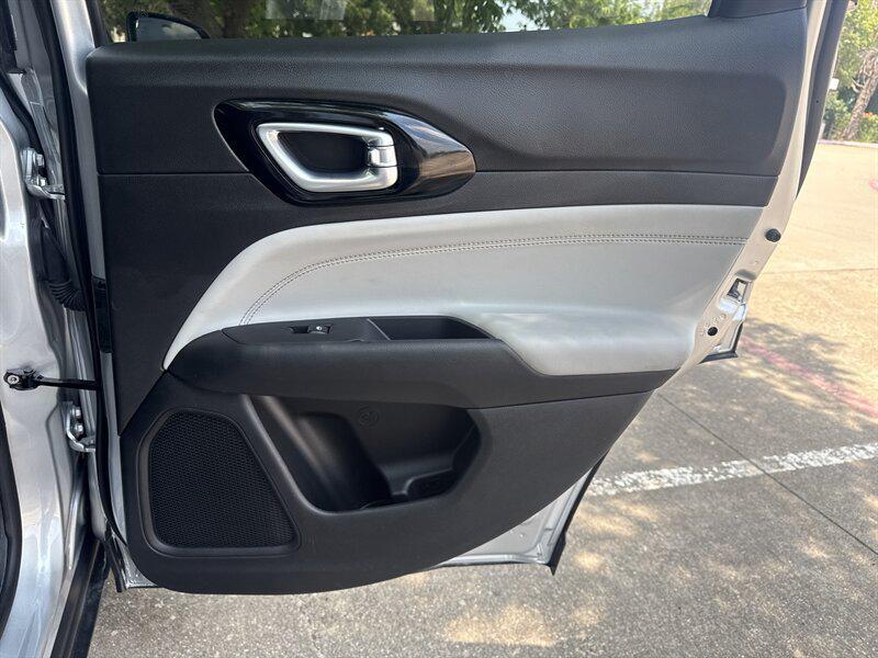 used 2025 Jeep Compass car, priced at $26,888