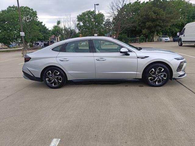 used 2025 Hyundai Sonata car, priced at $25,888