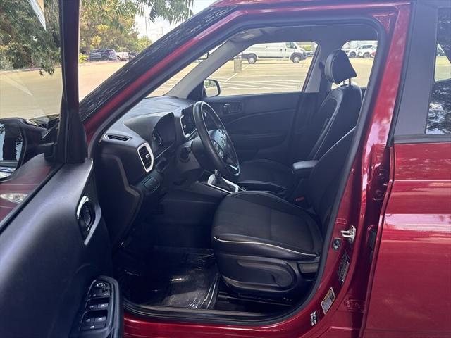 used 2024 Hyundai Venue car, priced at $18,888