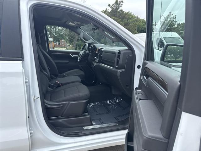 used 2025 Chevrolet Silverado 1500 car, priced at $37,888
