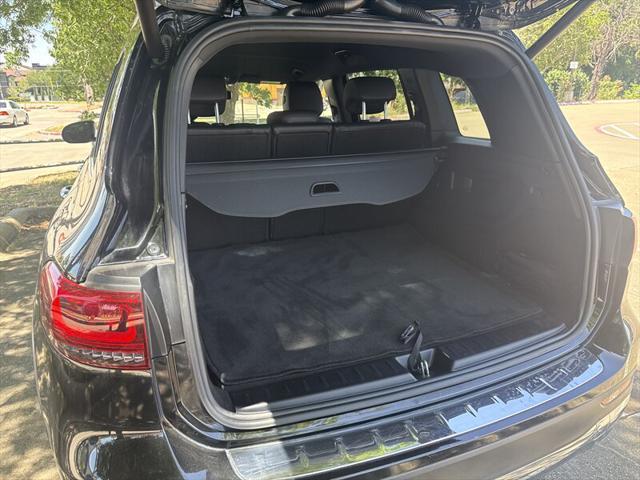 used 2021 Mercedes-Benz GLB 250 car, priced at $23,888