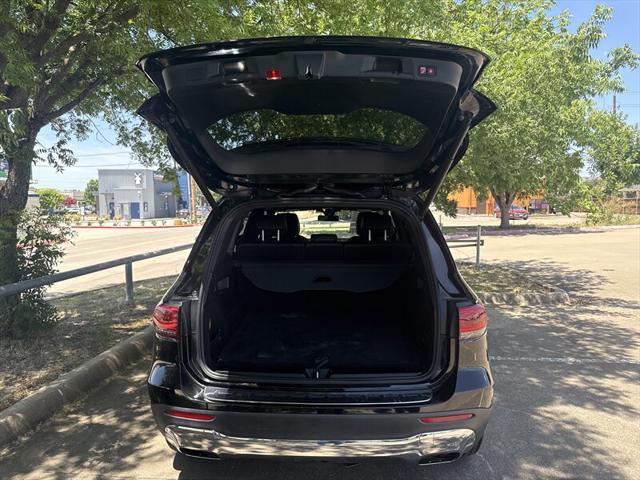 used 2021 Mercedes-Benz GLB 250 car, priced at $23,888