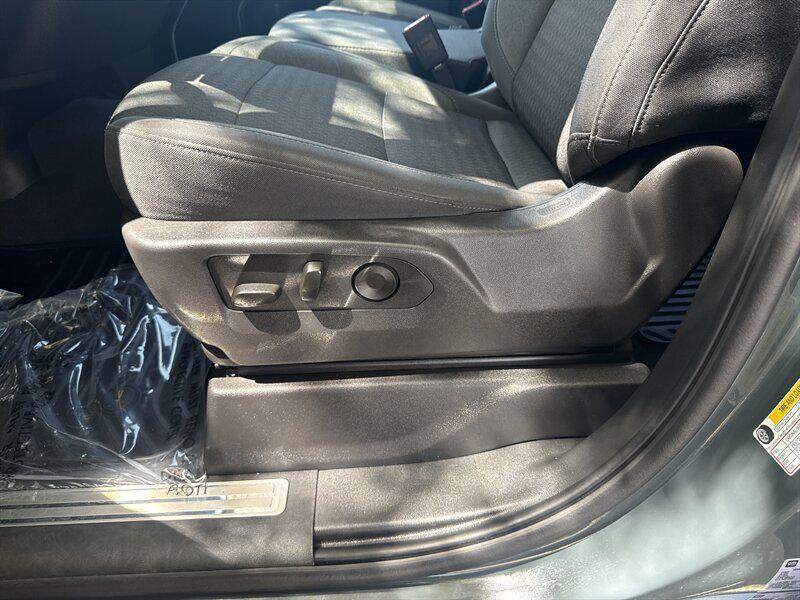 used 2025 Chevrolet Silverado 1500 car, priced at $38,888