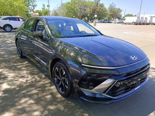 used 2025 Hyundai Sonata car, priced at $23,888