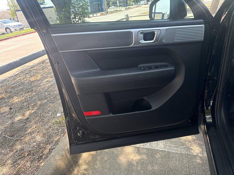 used 2024 Hyundai Santa Fe car, priced at $25,888