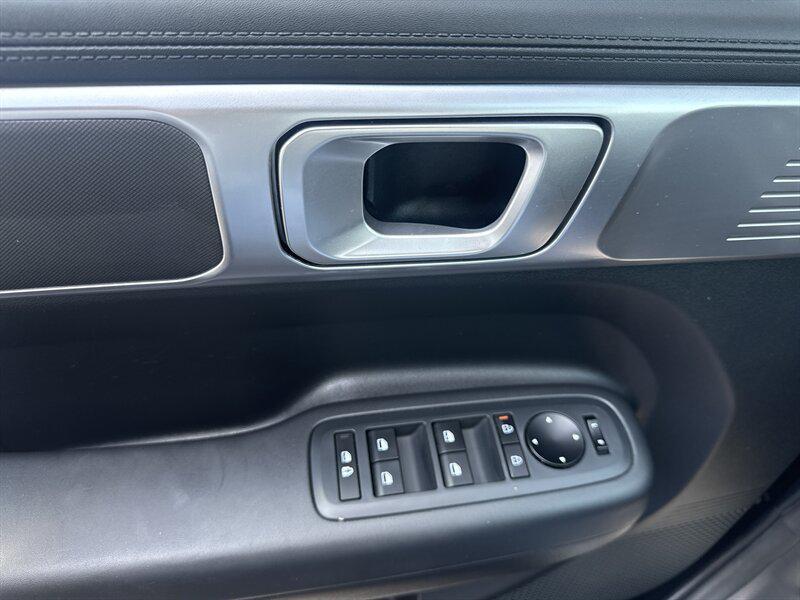 used 2024 Hyundai Santa Fe car, priced at $25,888