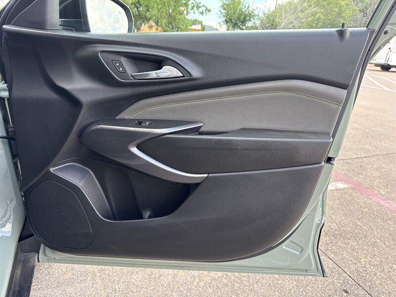 used 2024 Chevrolet Trax car, priced at $21,888