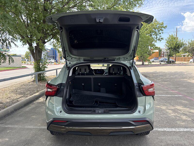 used 2024 Chevrolet Trax car, priced at $21,888