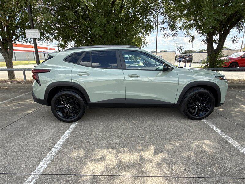 used 2024 Chevrolet Trax car, priced at $21,888