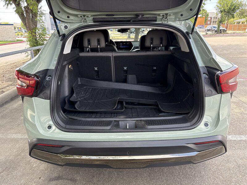 used 2024 Chevrolet Trax car, priced at $21,888