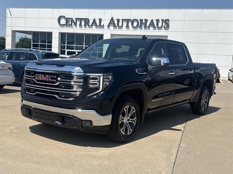 used 2025 GMC Sierra 1500 car, priced at $39,888