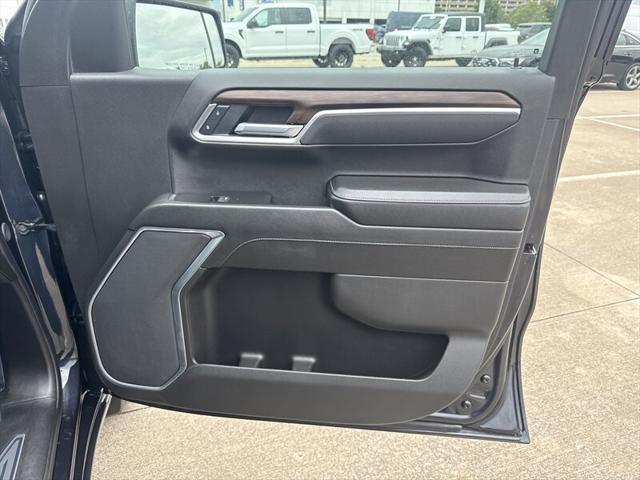 used 2025 GMC Sierra 1500 car, priced at $43,888