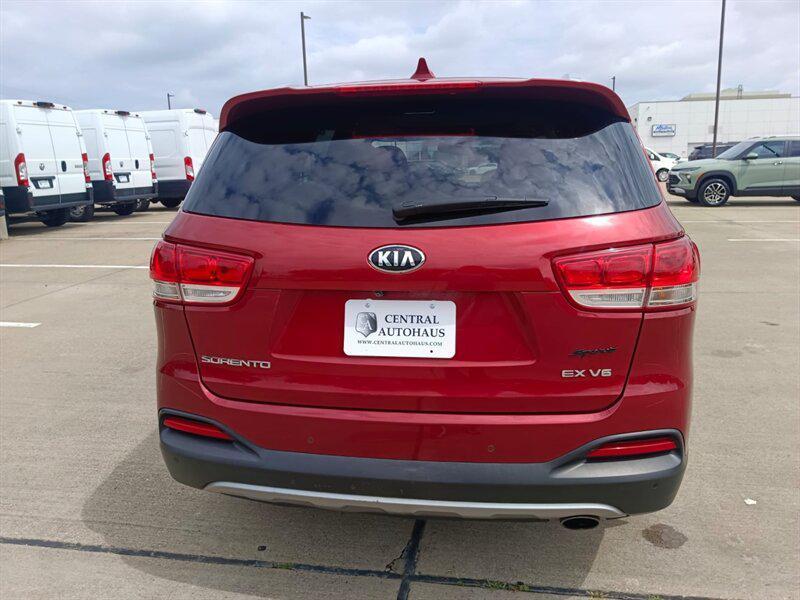 used 2018 Kia Sorento car, priced at $17,888