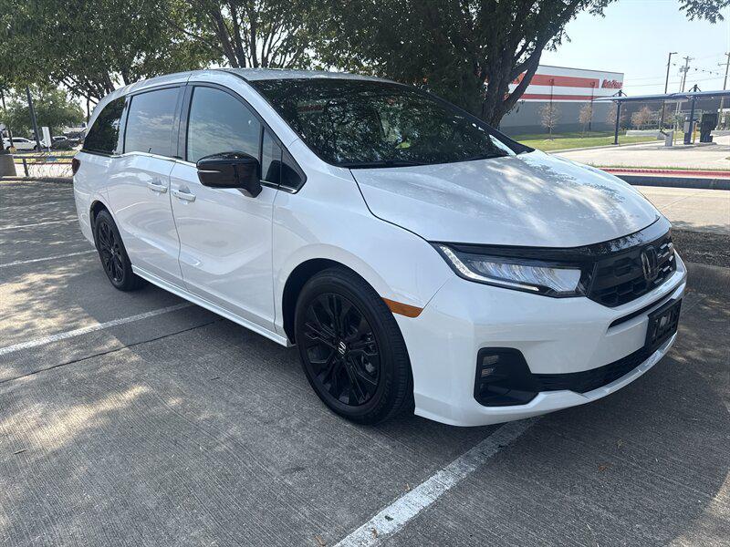 used 2025 Honda Odyssey car, priced at $39,888