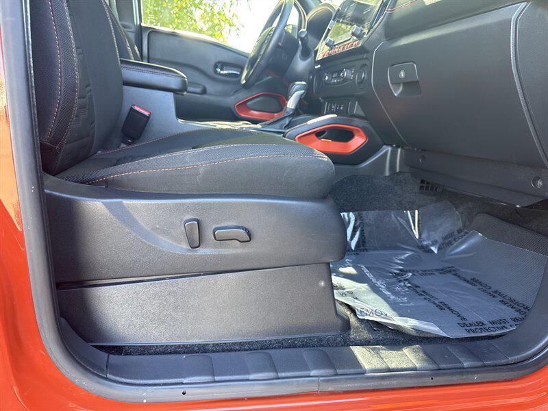 used 2025 Nissan Frontier car, priced at $29,888