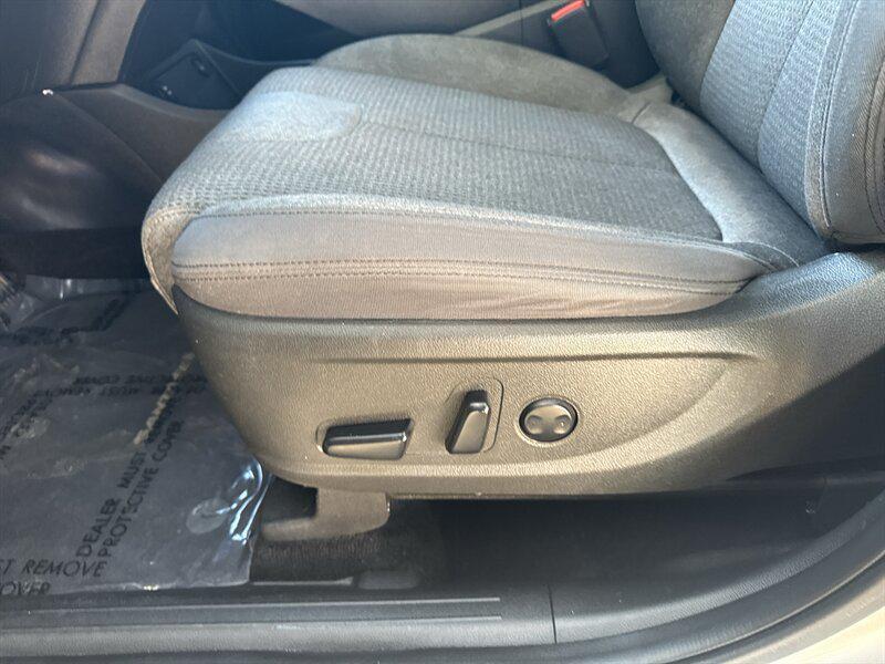 used 2023 Hyundai Santa Fe car, priced at $19,888