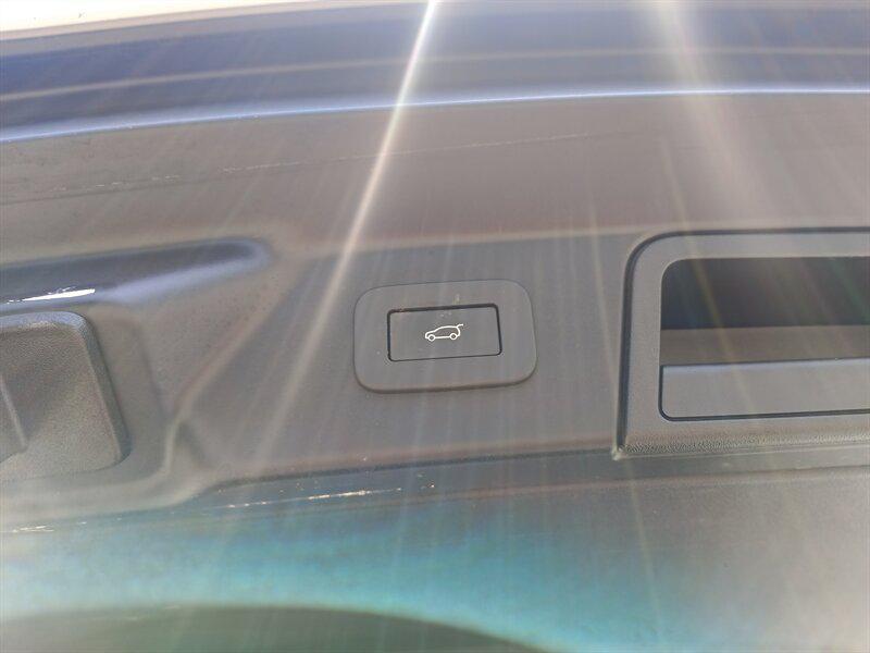 used 2025 Land Rover Range Rover Velar car, priced at $45,888