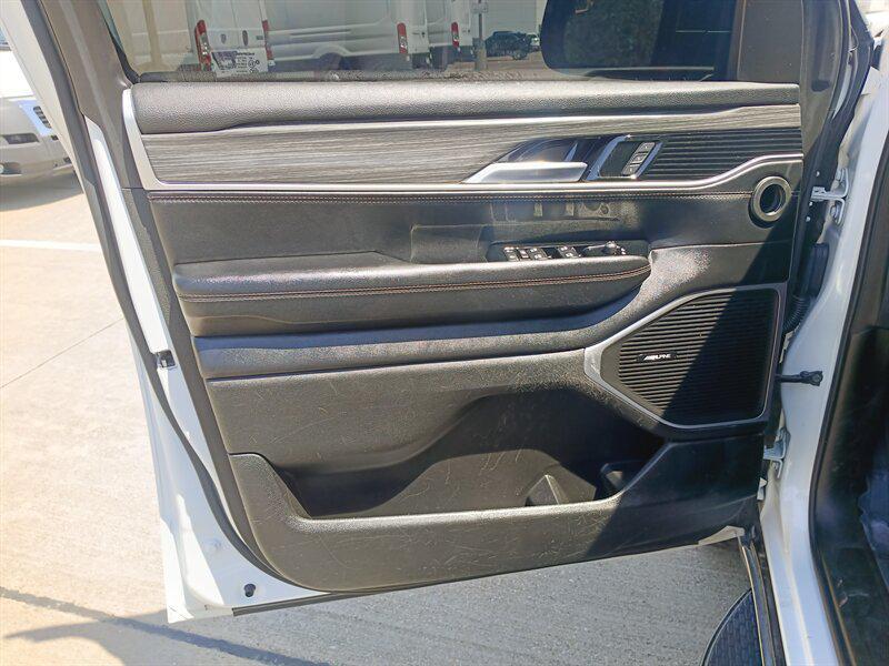 used 2023 Jeep Wagoneer car, priced at $41,888