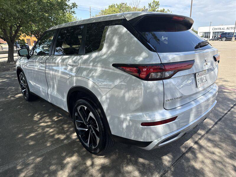 used 2024 Mitsubishi Outlander car, priced at $22,888