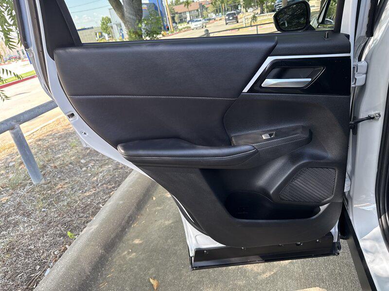 used 2024 Mitsubishi Outlander car, priced at $22,888