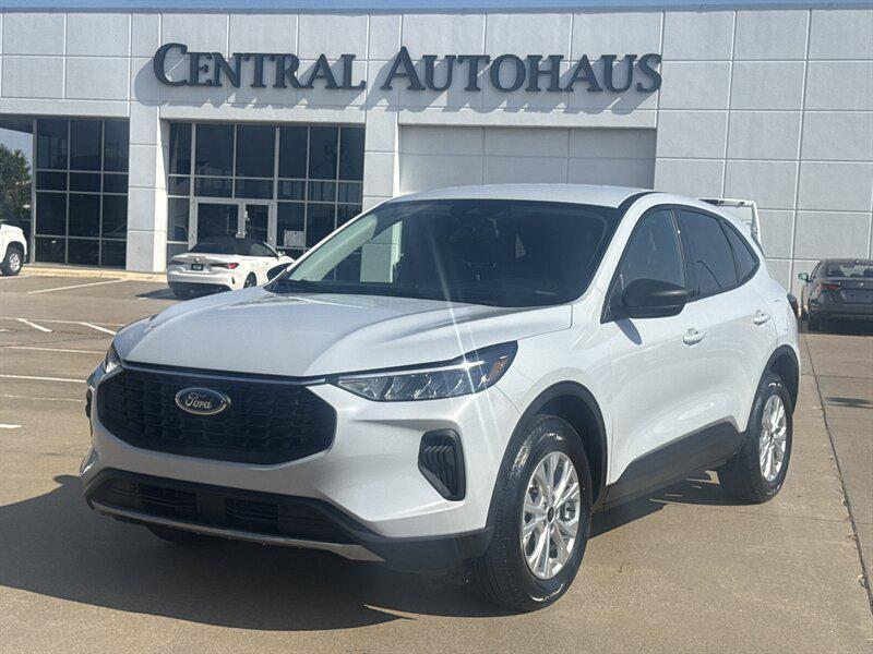 used 2025 Ford Escape car, priced at $22,888