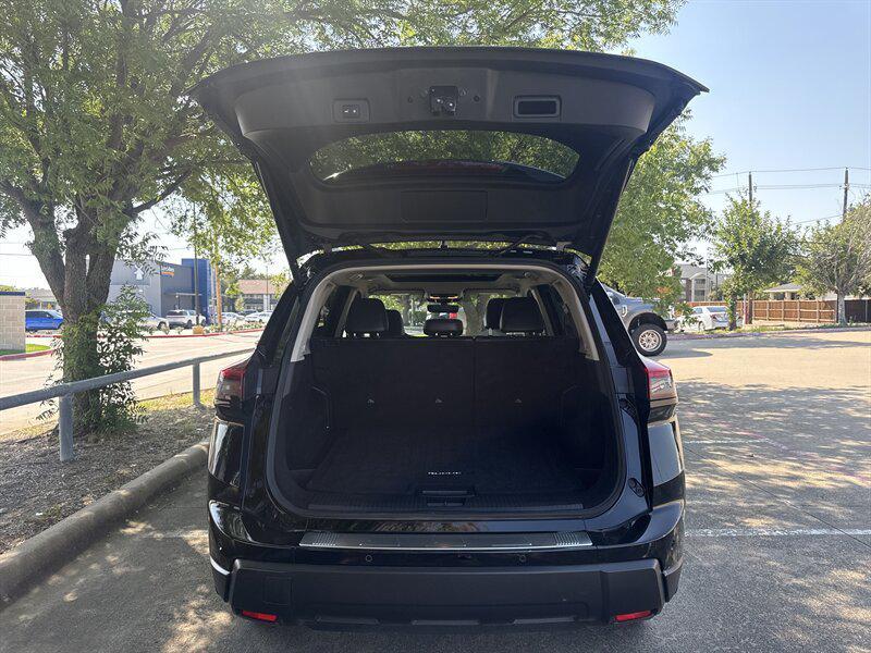 used 2025 Nissan Rogue car, priced at $24,888