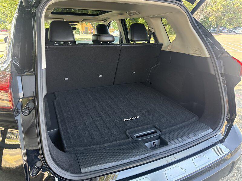 used 2025 Nissan Rogue car, priced at $24,888