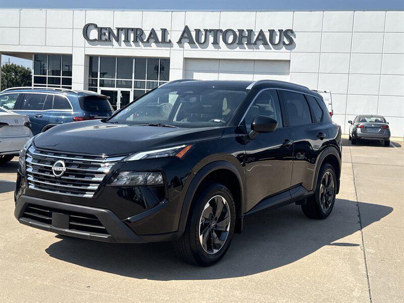 used 2025 Nissan Rogue car, priced at $24,888