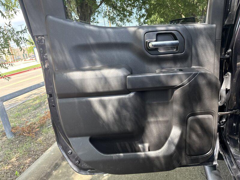 used 2022 Chevrolet Silverado 1500 car, priced at $31,888
