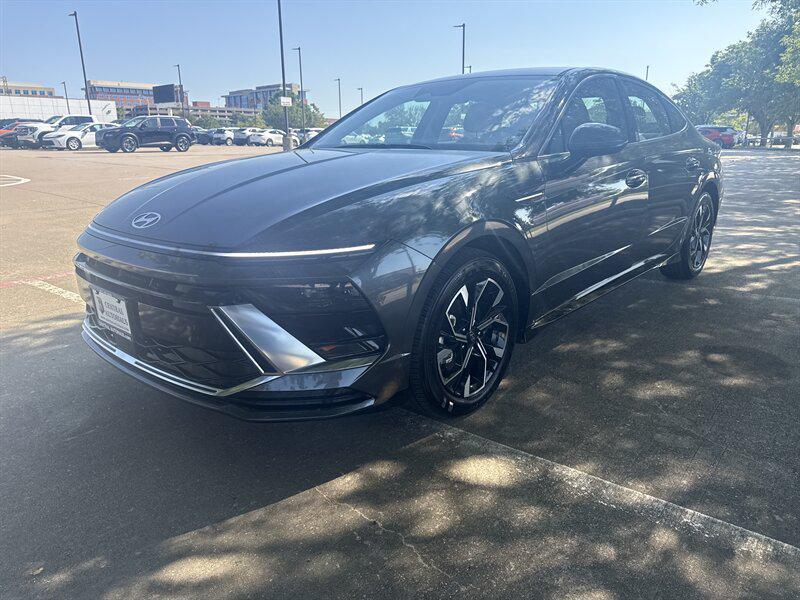 used 2025 Hyundai Sonata car, priced at $28,888