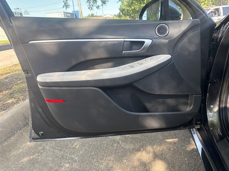 used 2025 Hyundai Sonata car, priced at $28,888