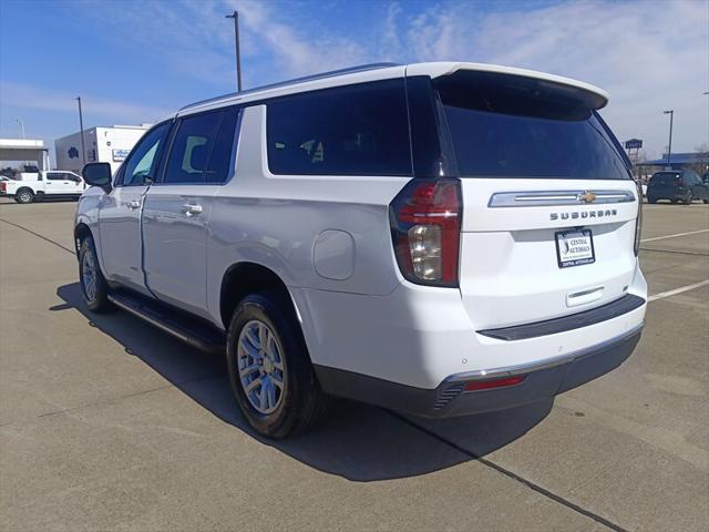 used 2023 Chevrolet Suburban car, priced at $43,888