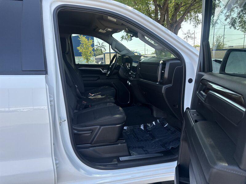 used 2024 GMC Sierra 1500 car, priced at $39,888