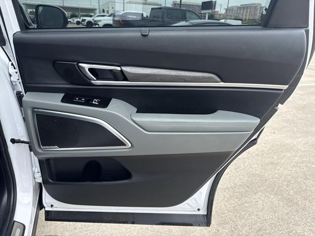 used 2024 Kia Telluride car, priced at $38,888
