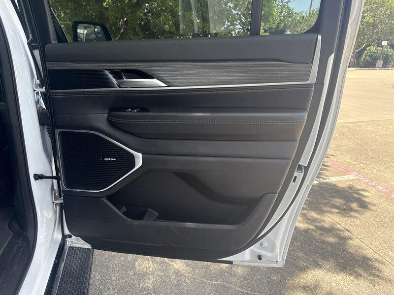 used 2024 Jeep Wagoneer L car, priced at $42,888