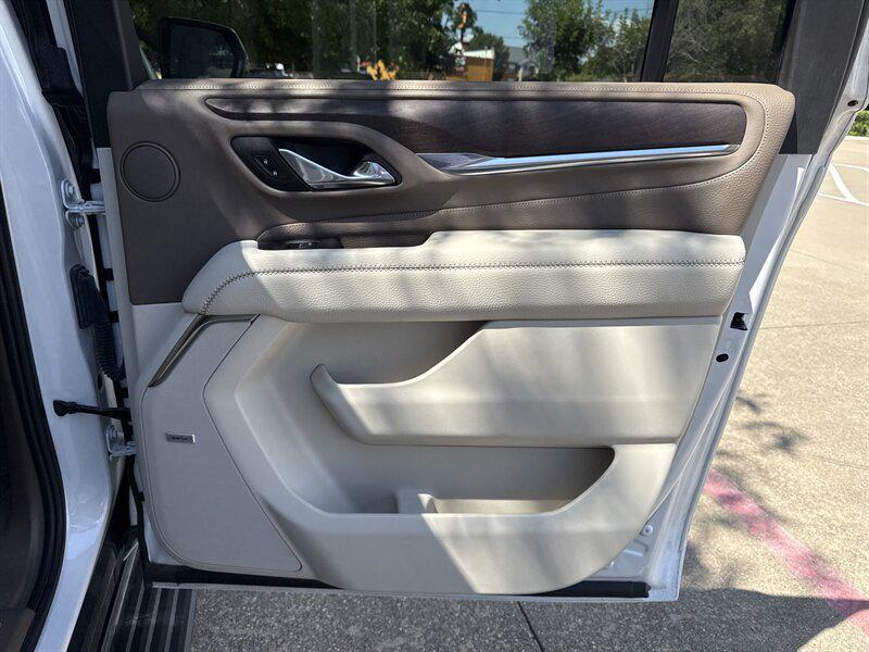 used 2023 GMC Yukon XL car, priced at $57,888