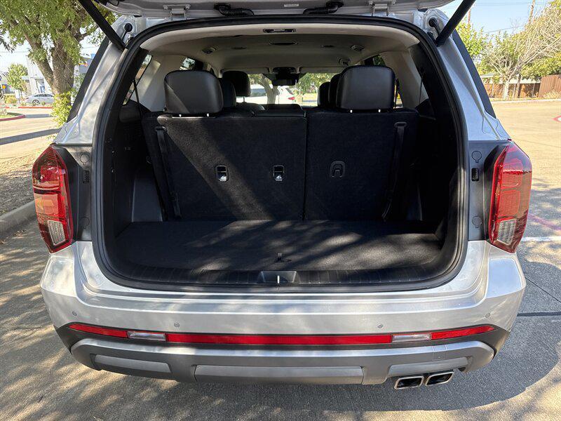 used 2025 Hyundai Palisade car, priced at $36,888