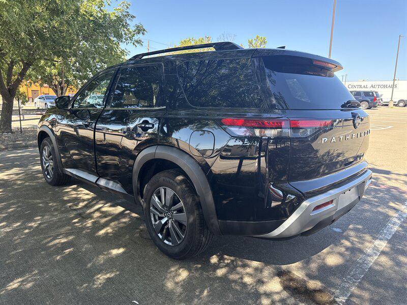 used 2025 Nissan Pathfinder car, priced at $26,888